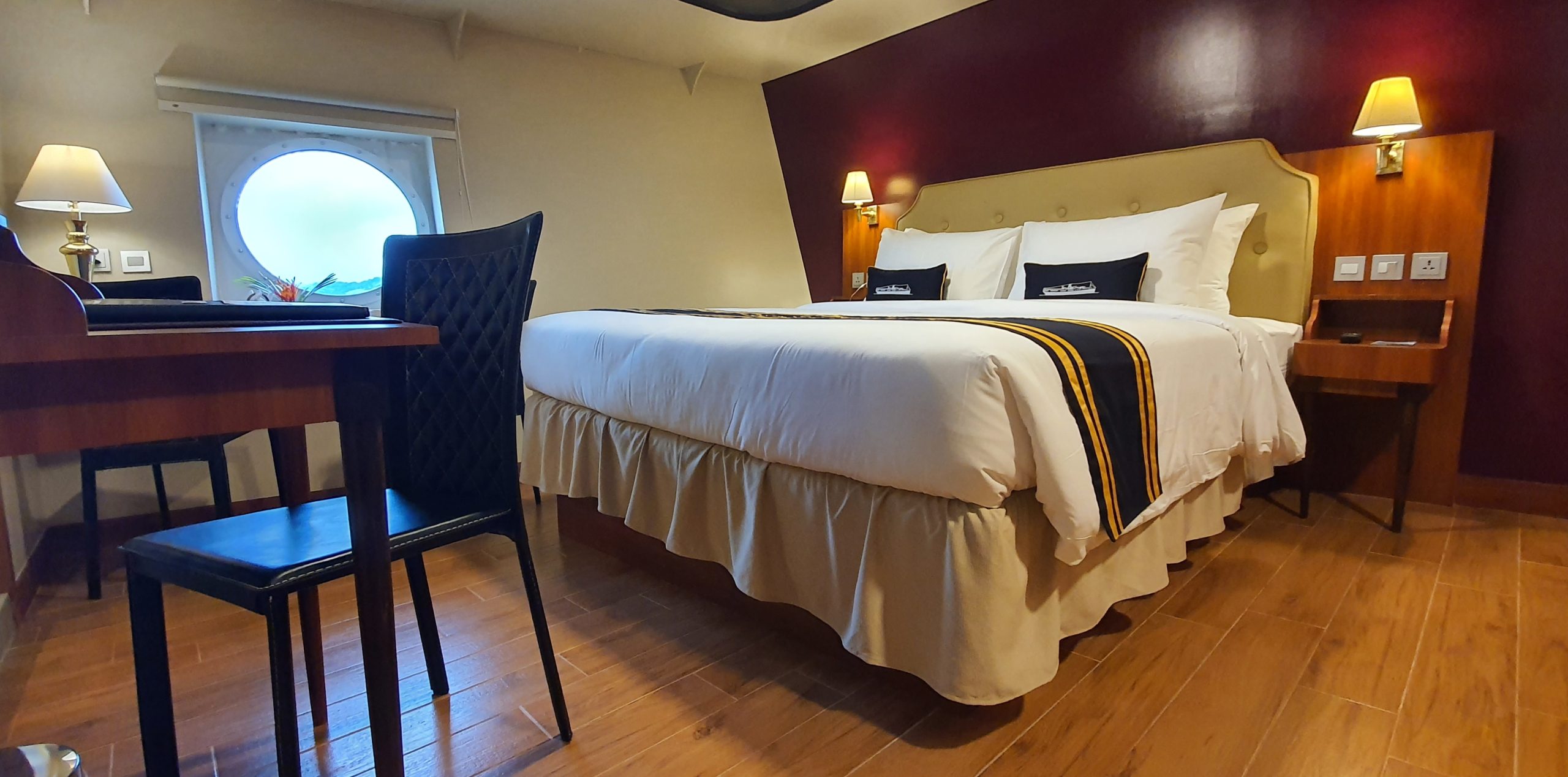 Deluxe Plus (Double Bed)